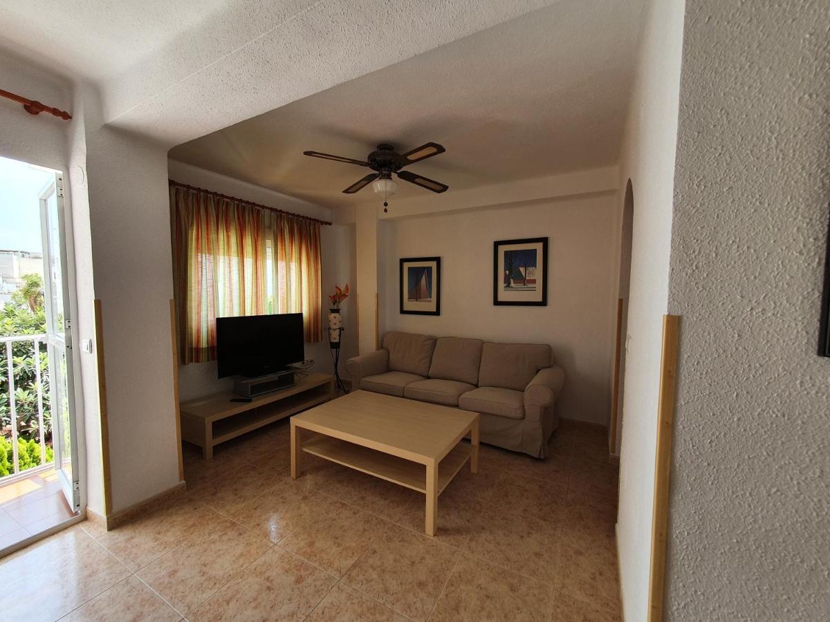 1ºa Escobar Apartment เนร์คา ภายนอก รูปภาพ